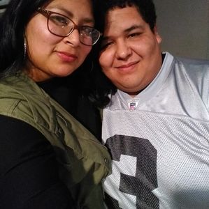 Meet your Posher, Julio